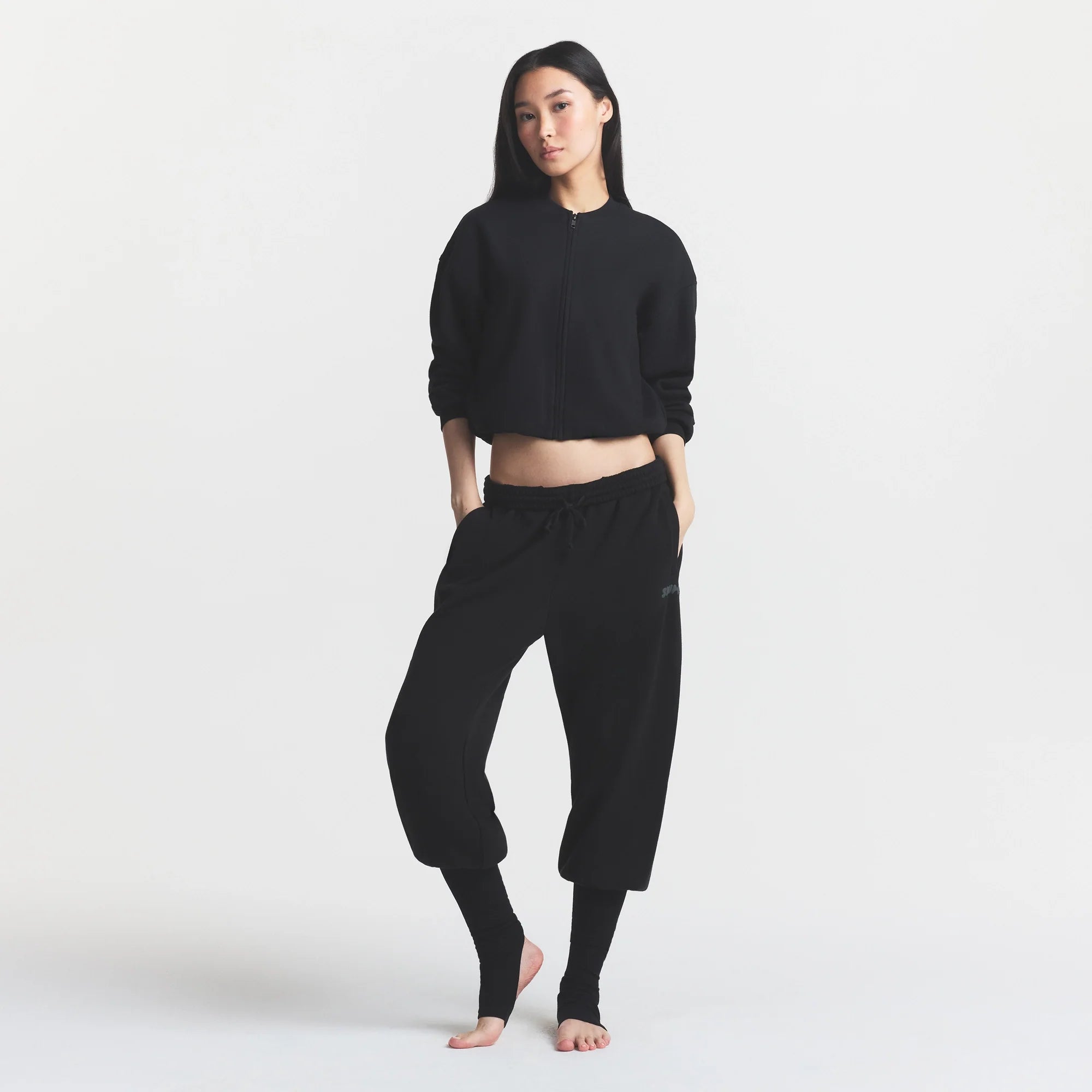 COTTON FLEECE LEG WARMER SWEATPANT WITH EMBOSSED LOGO | ONYX