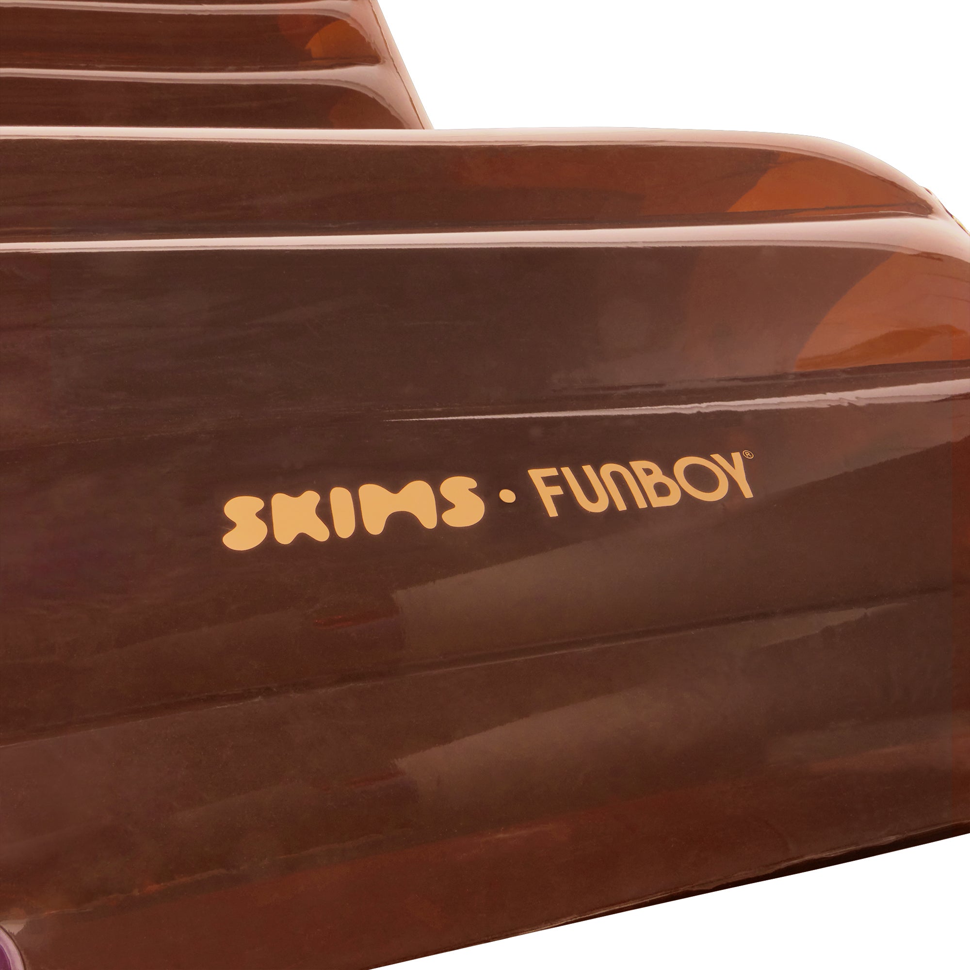 FUNBOY X SKIMS CHAISE LOUNGER FLOAT | COCOA