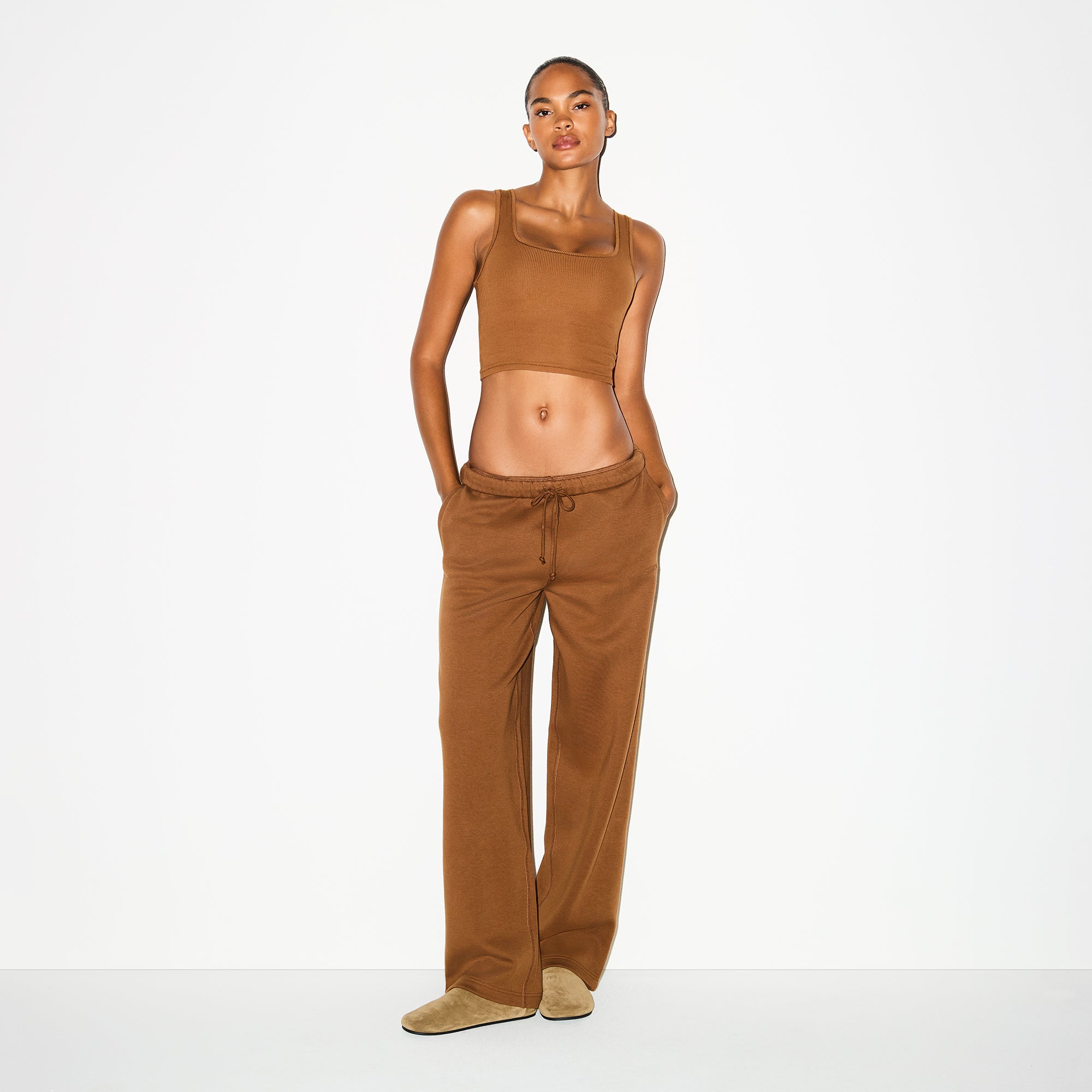 COTTON FLEECE STRAIGHT LEG PANT | BISON